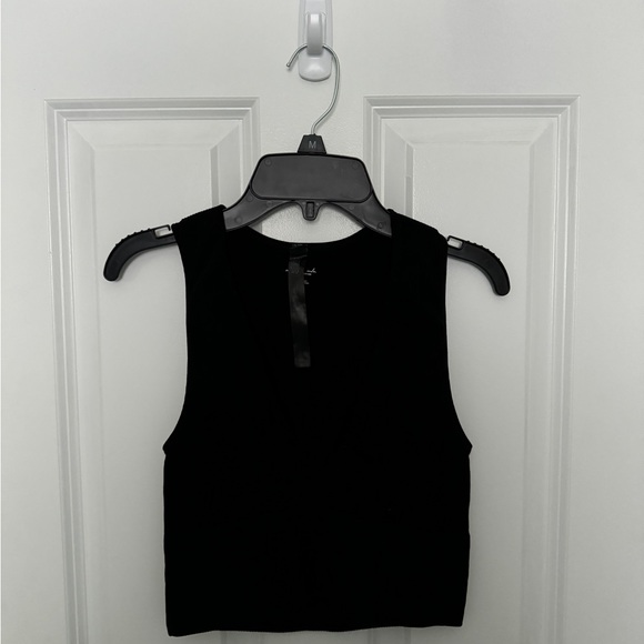 Black Ribbed Sleeveless Top - Picture 2 of 5